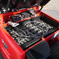 GEBRAUCHT 3-Rad-Gabelstapler 1600 kg rot